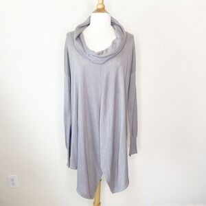 RD Style Cowl Neck Sharkbite Hem Thumbhole Cuff Gray Sweater M